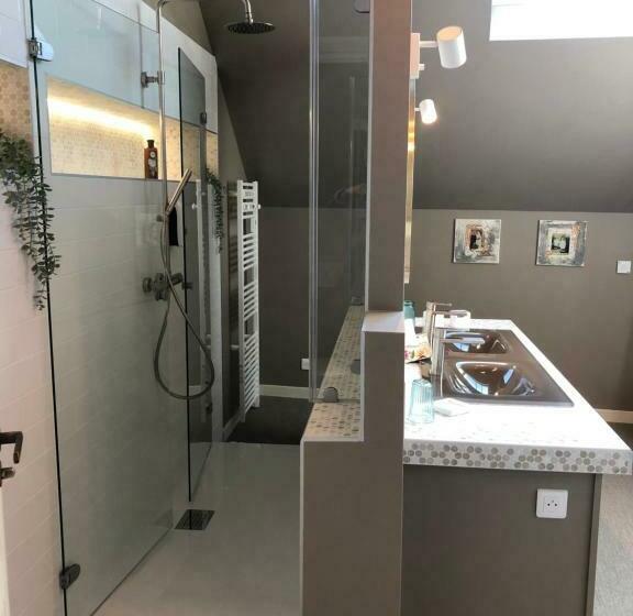 חדר דלוקס, L Atelier Et Apres