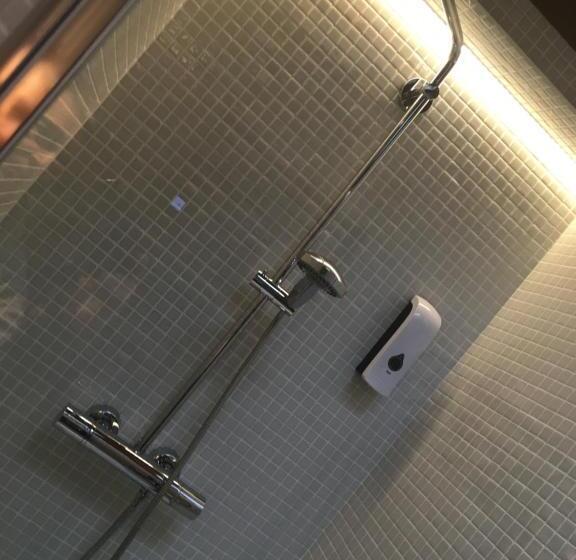 חדר דלוקס נוף לגינה, L Atelier Et Apres