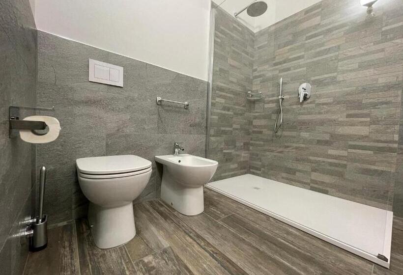 스탠다드 발코니 룸, Al Laghetto La Morra