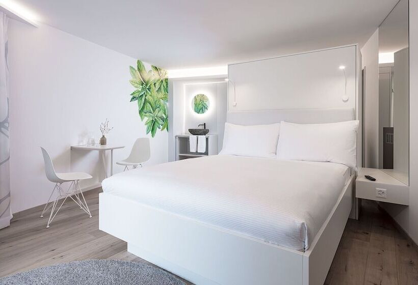 标准间, Neuro Campus