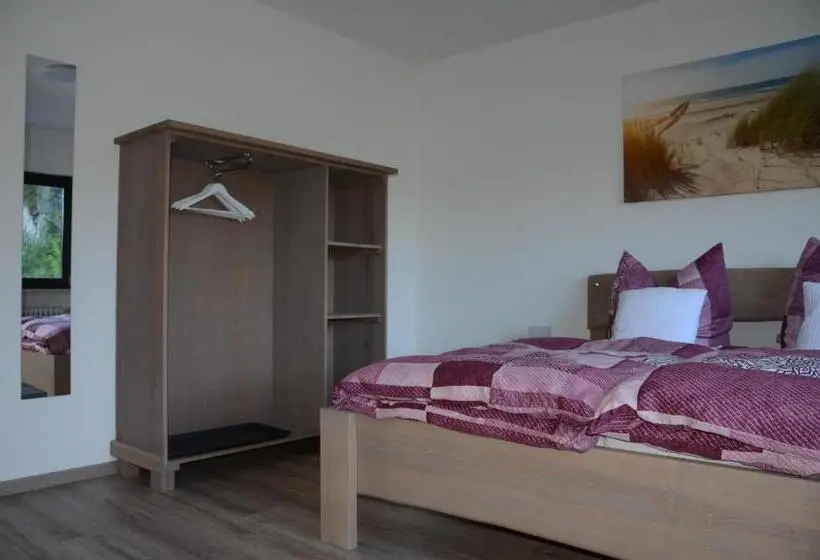 スタンダードルーム, Ferienhaus Tüchersfeld