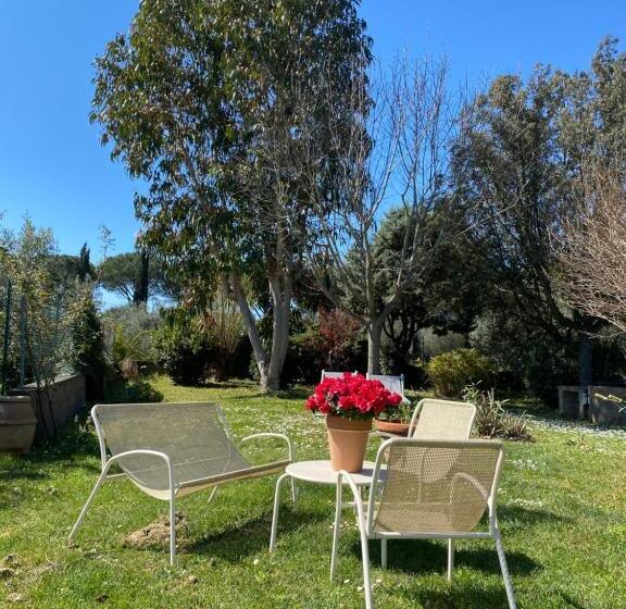 آپارتمان 1 خوابه با چشمانداز باغ, Casa Maremma