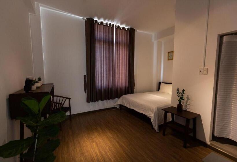 اتاق استاندارد, Laé Hostel