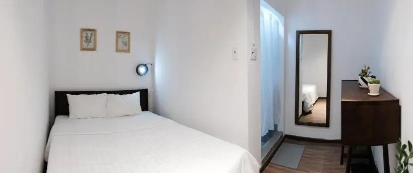اتاق عادی, Laé Hostel