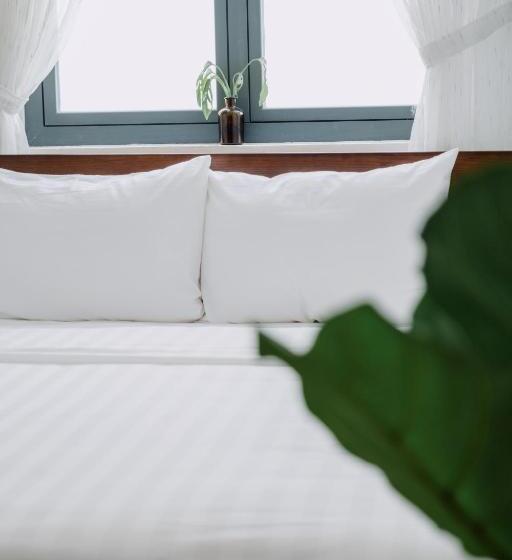 اتاق عادی, Laé Hostel