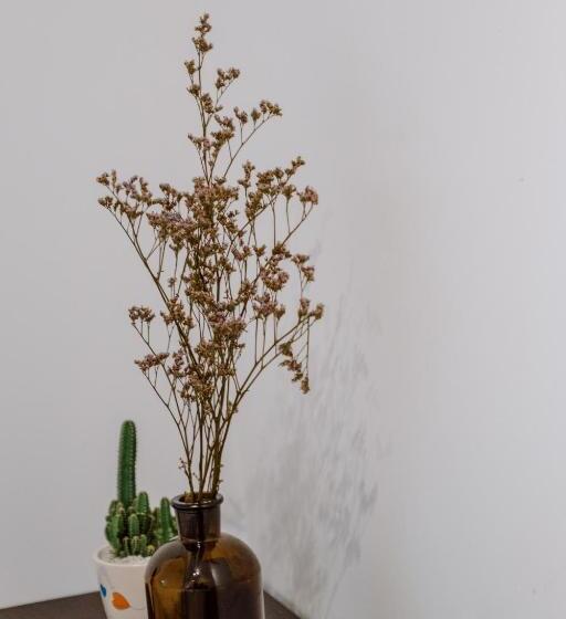 اتاق استاندارد چهار تخته, Laé Hostel