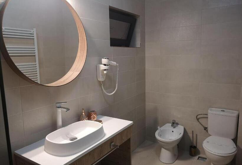 ファミリールーム, Boutique 23