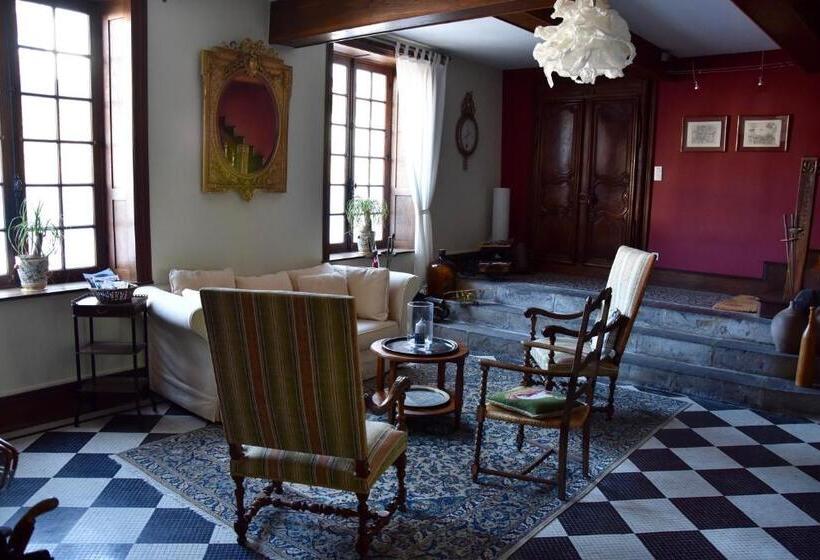 חדר סטנדרט, Erlande Baïta