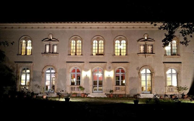 اتاق استاندارد با چشم‌انداز باغ, Château Cagninacci B&b