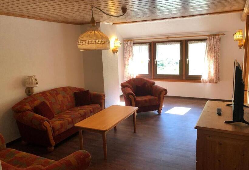 家庭套房, Das Schwarzwald