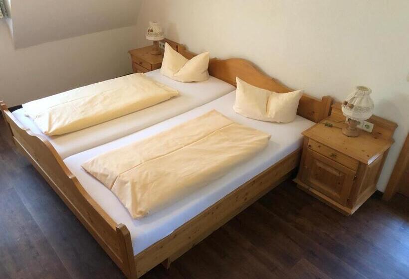 家庭套房, Das Schwarzwald