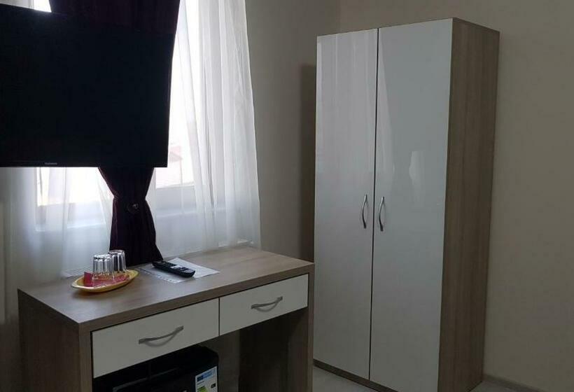 Pokój Standard Widok Jezioro, Vila Fara Nume