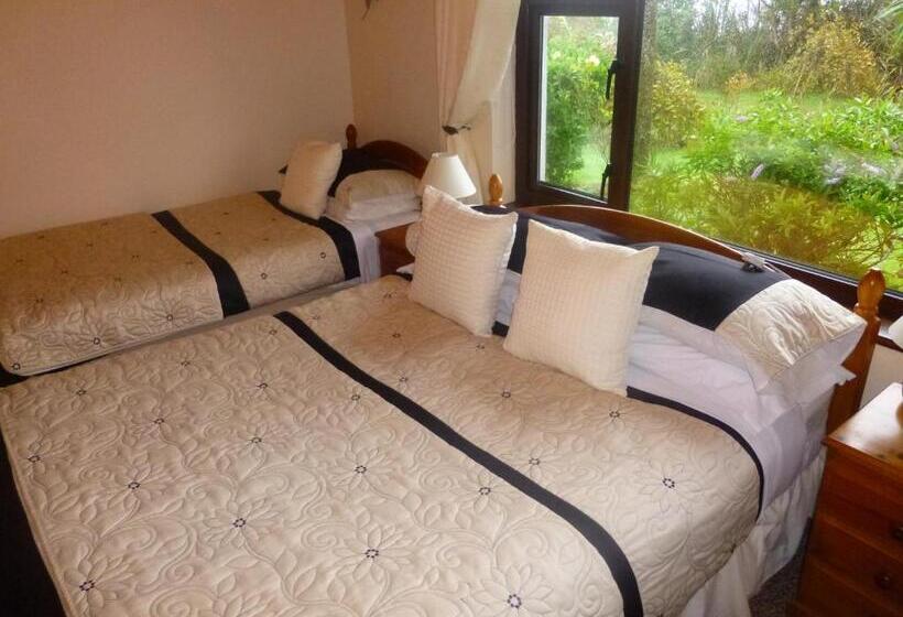 스탠다드 트리플 룸, The Ocean Wave Bed & Breakfast