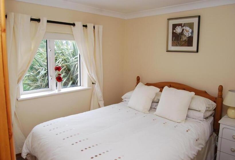 패밀리 룸, The Ocean Wave Bed & Breakfast