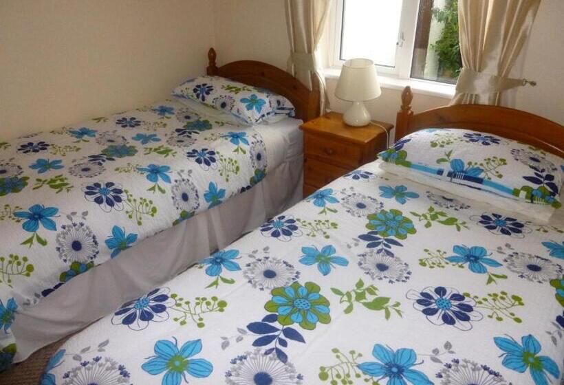 패밀리 룸, The Ocean Wave Bed & Breakfast