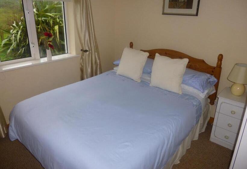 패밀리 룸, The Ocean Wave Bed & Breakfast