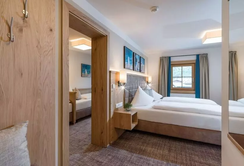 سوییت, Alpen Glück Hotel Unterm Rain Garni