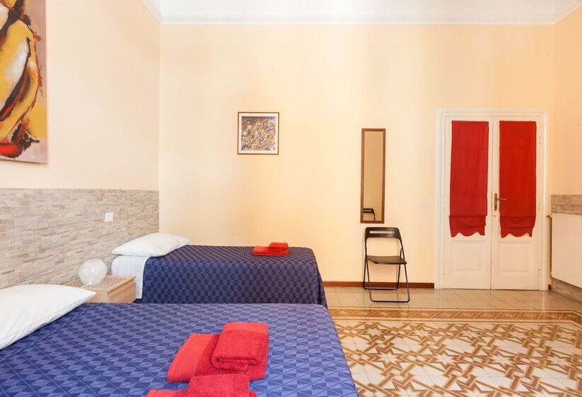 חדר סטנדרט לשלושה, Furio Camillo