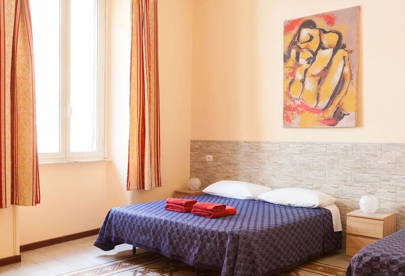 חדר סטנדרט לשלושה, Furio Camillo