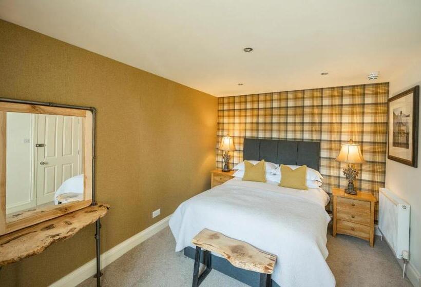 Номер Стандарт, Black Bull