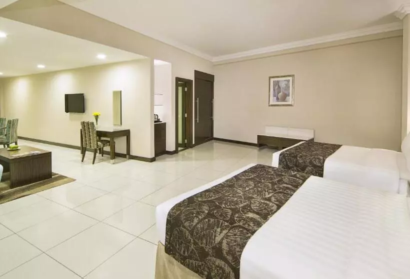 Premium Family Room, Gateway