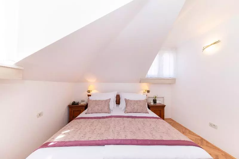テラス付きデラックスルーム, Heritage Hotel Tisno