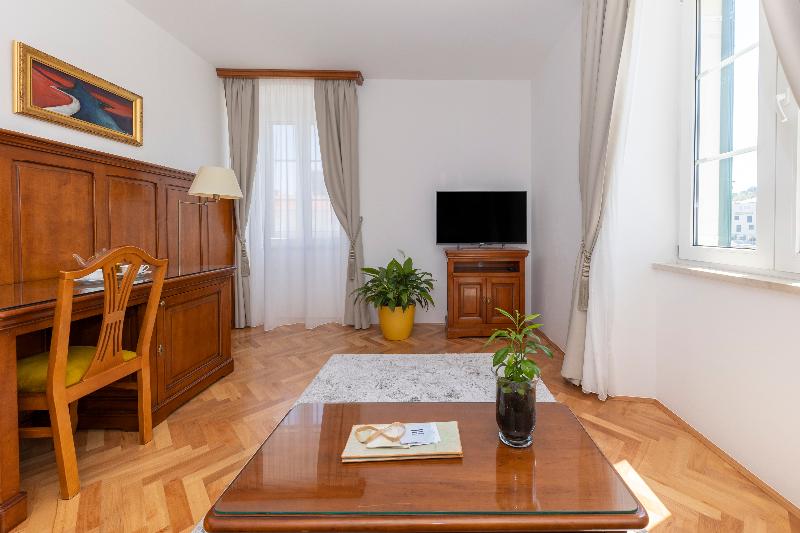 Номер Deluxe Вид на Море, Heritage Hotel Tisno