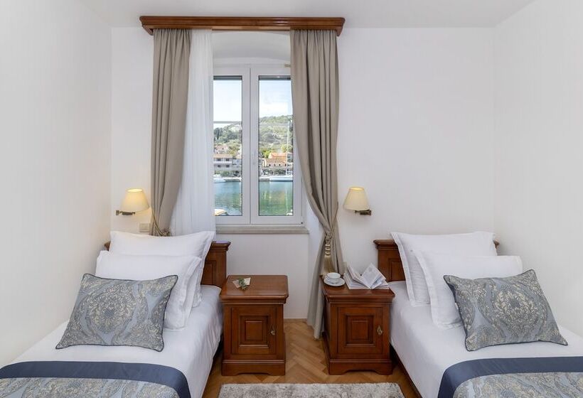 주니어 스위트 바다 전망, Heritage Hotel Tisno