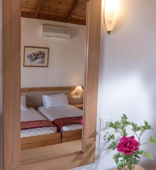 침실 1개 아파트, Vagia Mare