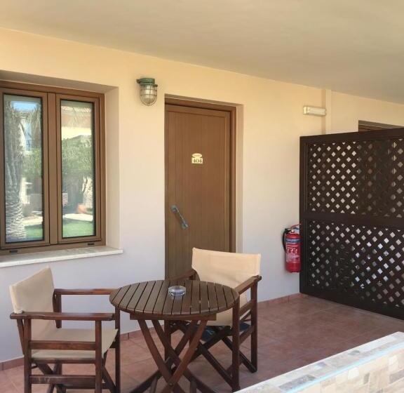 침실 2개 아파트, Vagia Mare