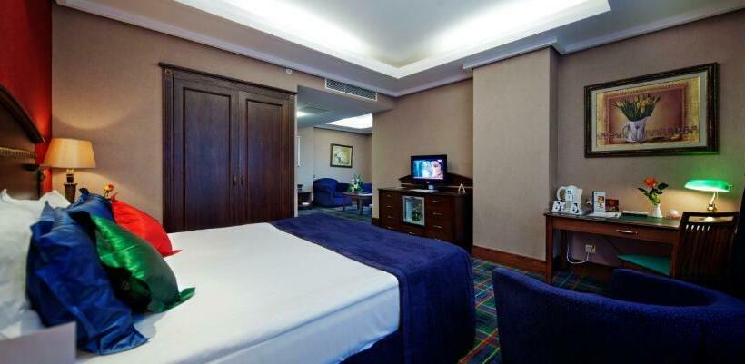 سوییت, Merit Lefkosa Hotel & Casino