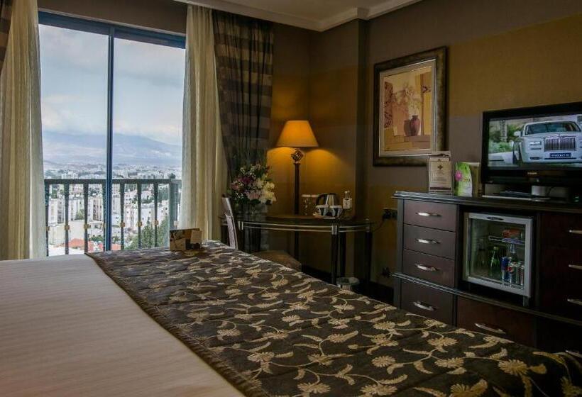 سوییت لوکس, Merit Lefkosa Hotel & Casino