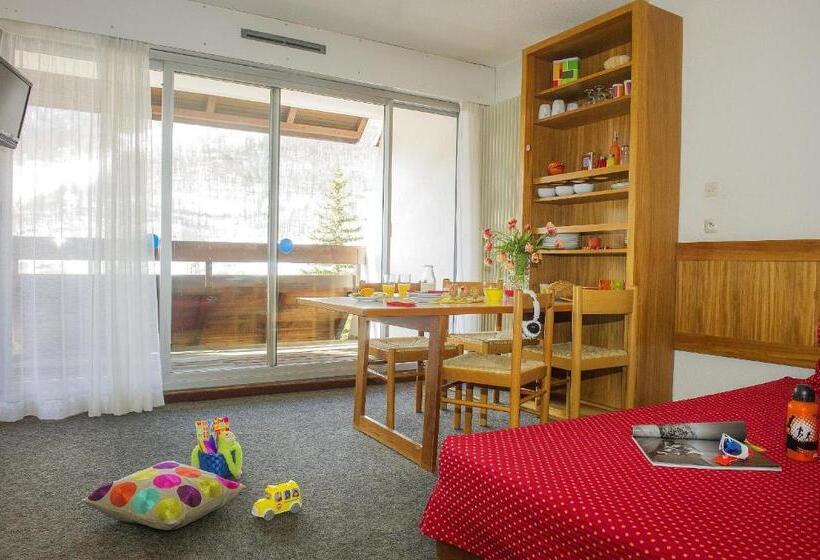 استودیوی استاندارد, Pierre Et Vacances Serre Chevalier Chantemerle