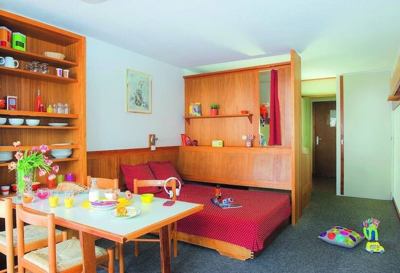 استودیوی استاندارد, Pierre Et Vacances Serre Chevalier Chantemerle