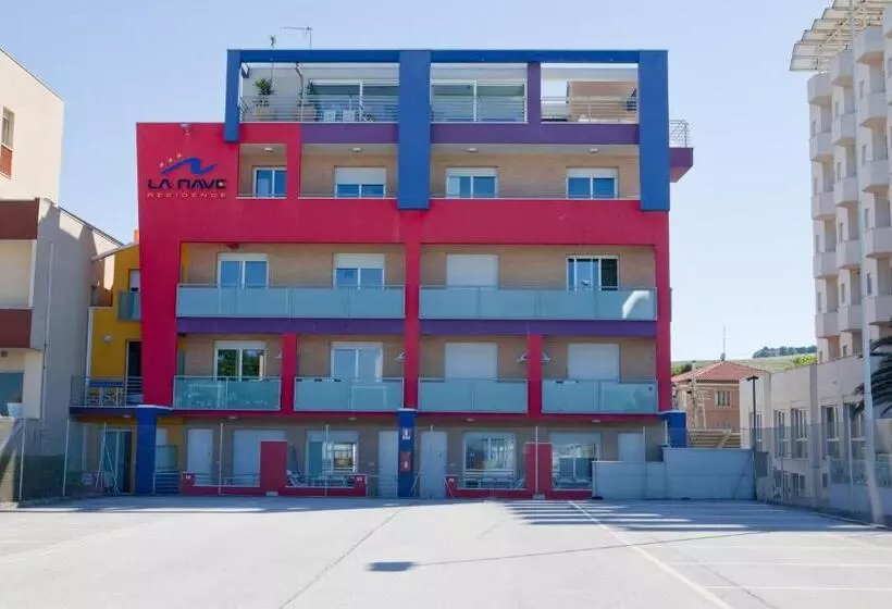 آپارتمان 1 خوابه با چشم‌انداز دریا, Residence La Nave