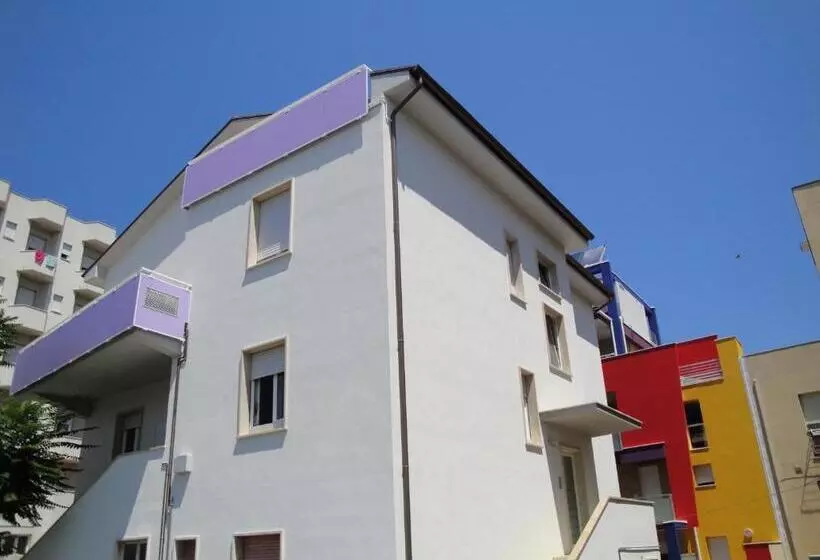 آپارتمان 2 خوابه با بالکن, Residence La Nave