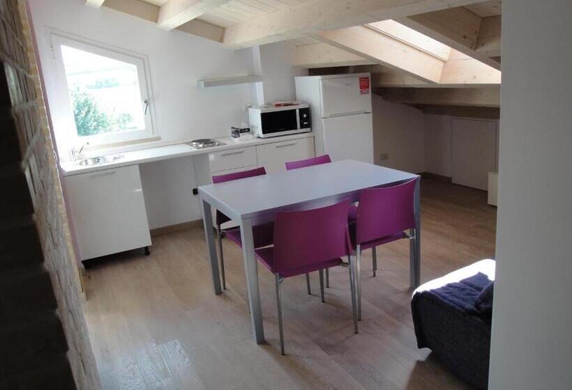 דירת חדר, Residence La Nave