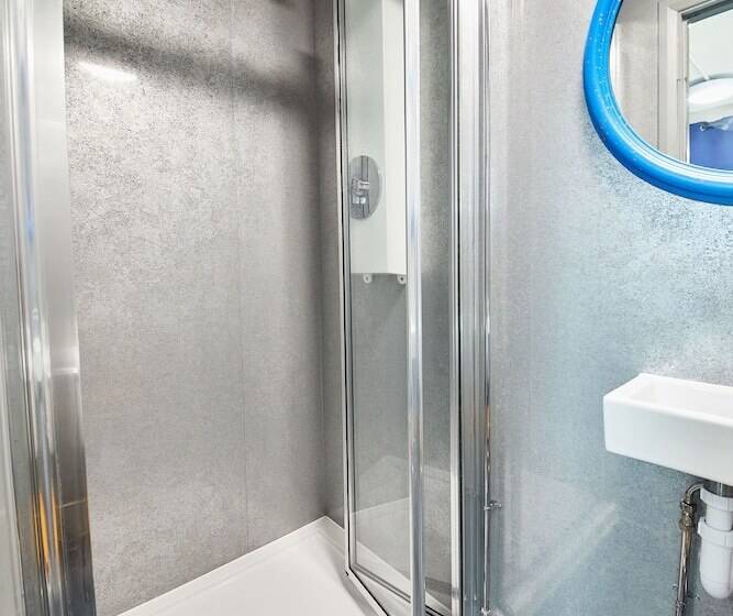 스탠다드 룸, St Christopher S Inn Shepherd S Bush