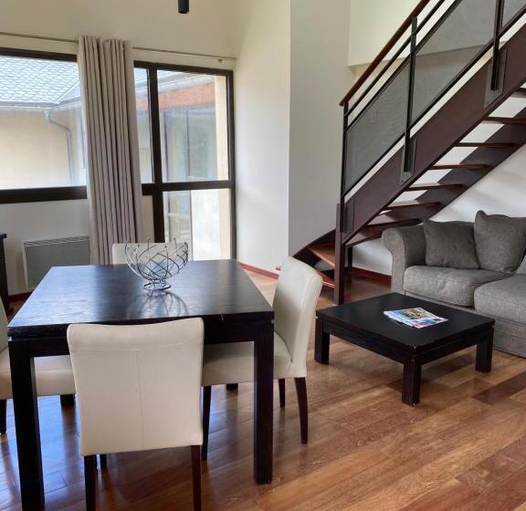 Апартаменты 1 Спальня, Terres De France   Domaine Du Palais