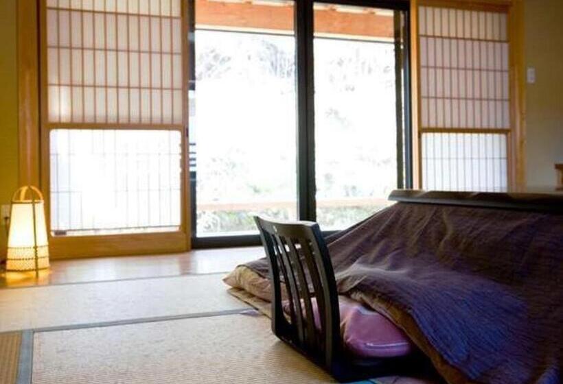 스탠다드 룸 공동 욕실, Hanaya Tokubei