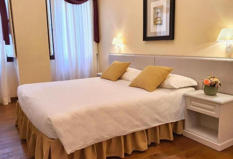 اتاق استاندارد, B&b La Signoria Di Firenze
