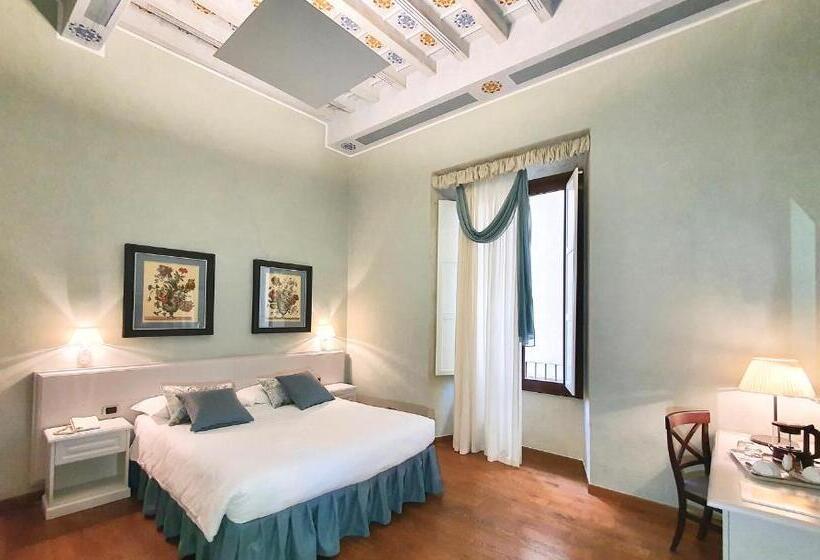 اتاق استاندارد چهار تخته, B&b La Signoria Di Firenze