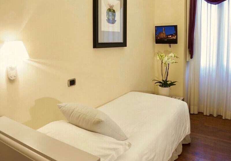 اتاق استاندارد یک نفره, B&b La Signoria Di Firenze