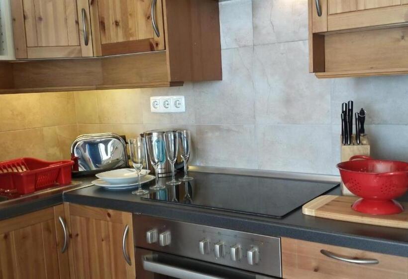 شقة غرفة نوم واحدة مزودة بشُرفة, Garden House