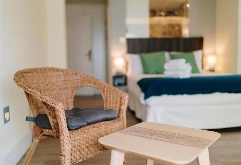 سوئیت با چشم‌انداز, H Boutique La Caleta Bay