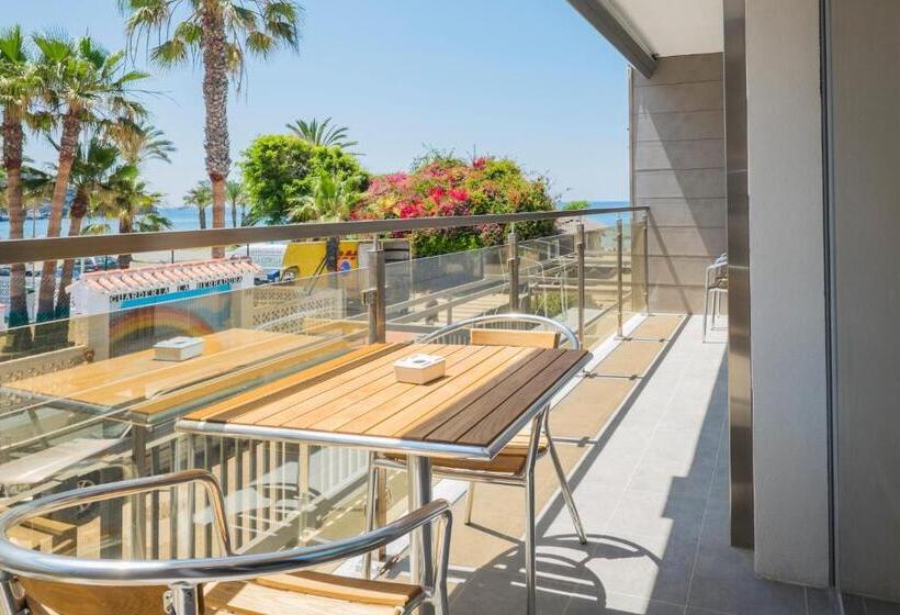 سوییت با چشم‌انداز جانبی دریا, H Boutique La Caleta Bay