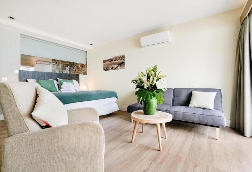 סוויטה צדדית נוף לים, H Boutique La Caleta Bay