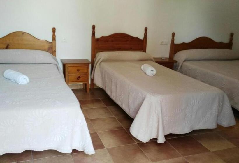 スタンダード４人部屋, Hostal Las Parcelas