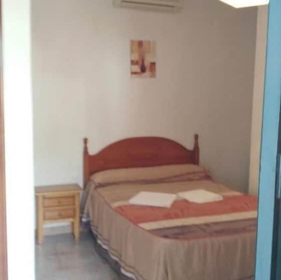 スタンダードルーム, Hostal Las Parcelas