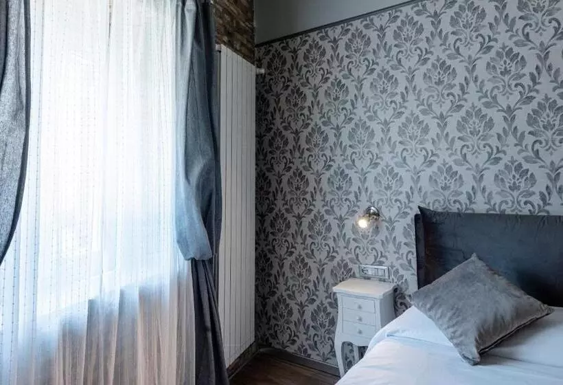 デラックスルーム, Relais La Fornarina